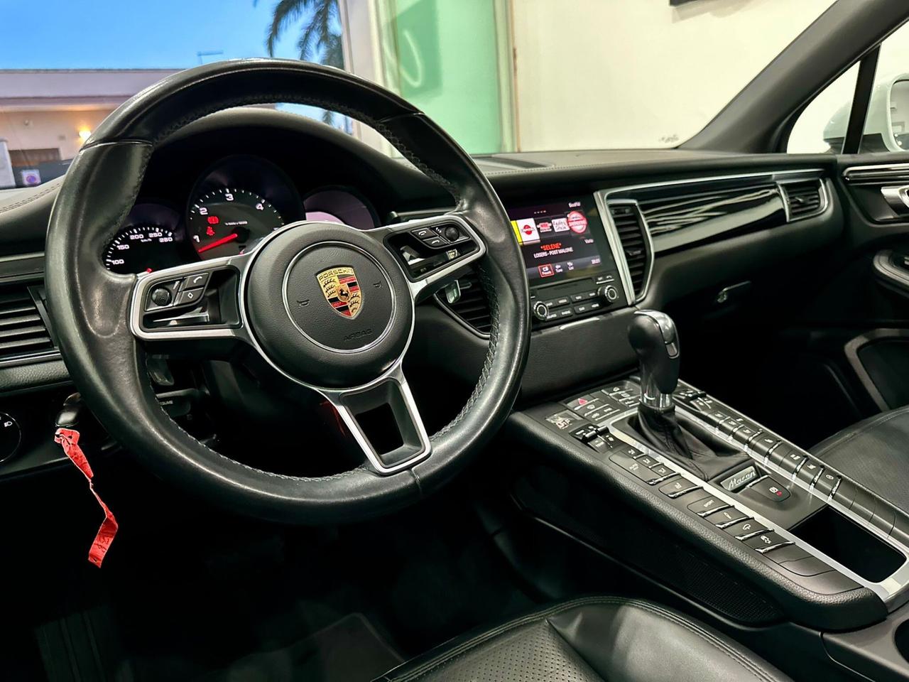 Porsche Macan diesel 3.0 diesel *Tetto apribile*