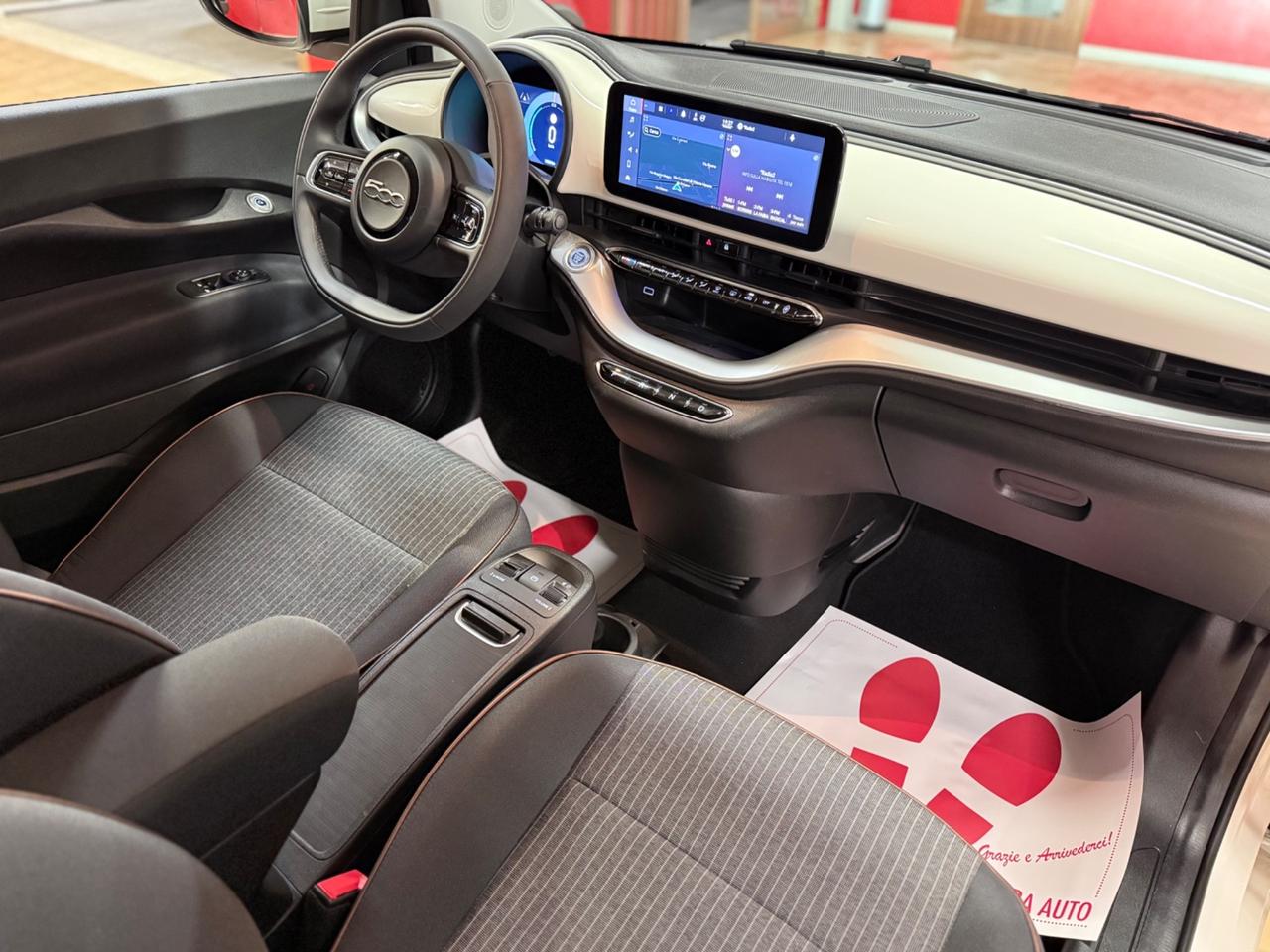 Fiat 500 500e 42 kWh La Prima