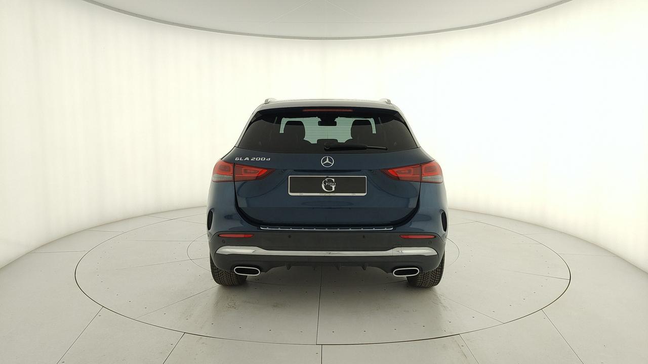 Mercedes-Benz GLA 200 d Premium auto
