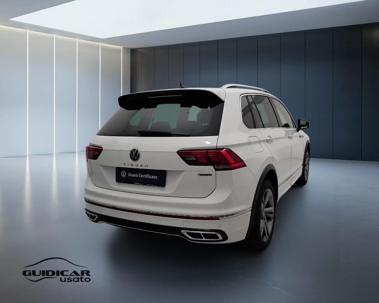 VOLKSWAGEN Tiguan II 2021 - Tiguan 2.0 tdi R-Line 4motion 150cv dsg