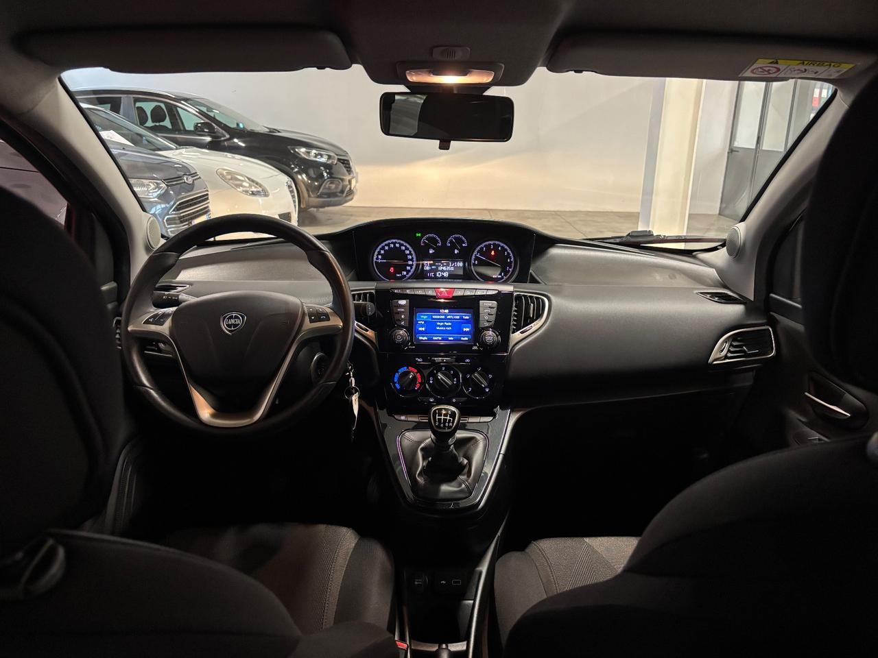 Lancia Ypsilon 1.0 | HYBRID GOLD | OK NEOPATENTATI