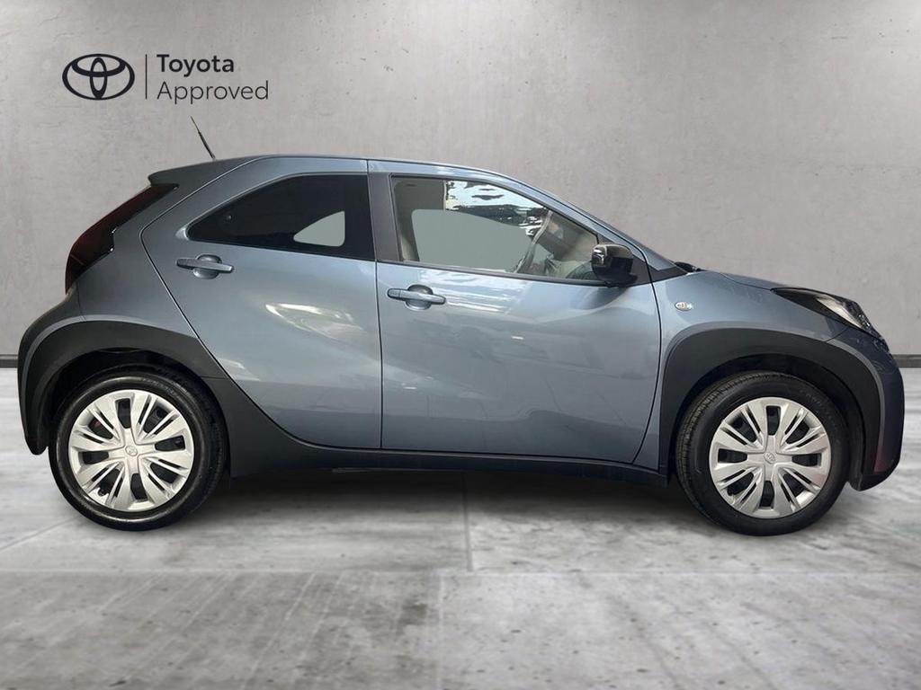 Toyota Aygo X 1.0 Active 72cv