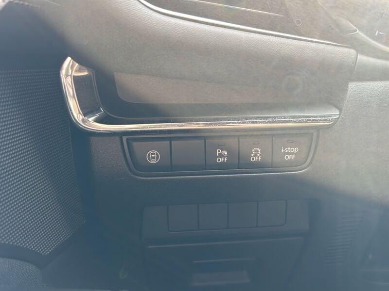 Mazda Mazda3 Mazda3 2.0L e-Skyactiv-G M Hybrid Exclusive