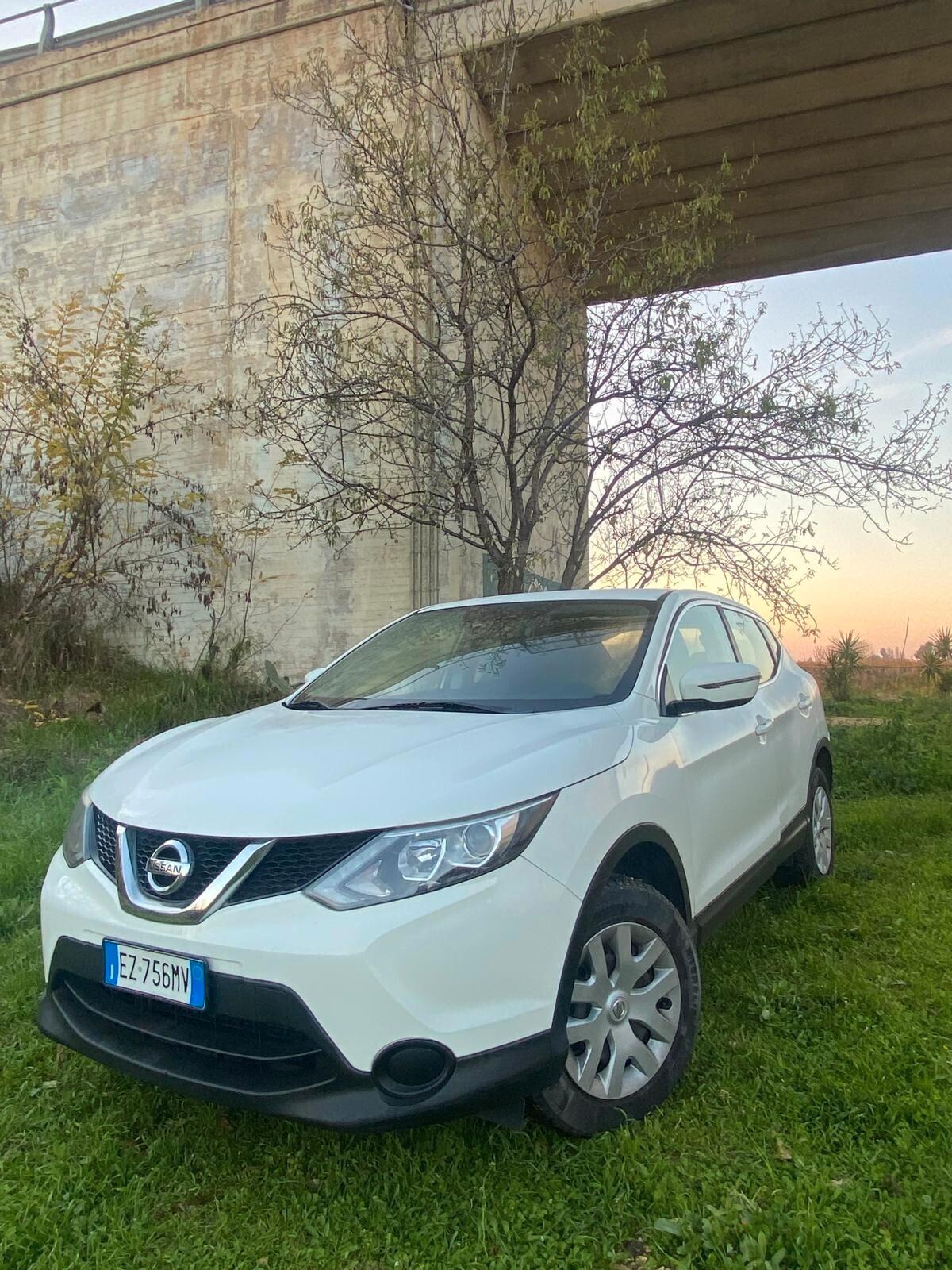 Nissan Qashqai 1.5 dCi Tekna 81kw pari al nuovo
