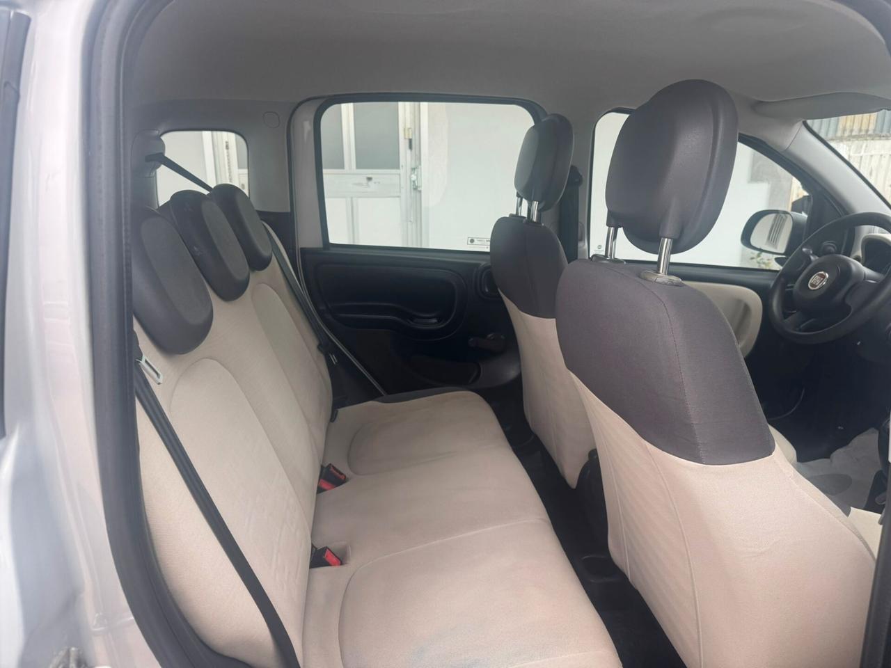 Fiat Panda 0.9 TwinAir Turbo Natural Power Lounge
