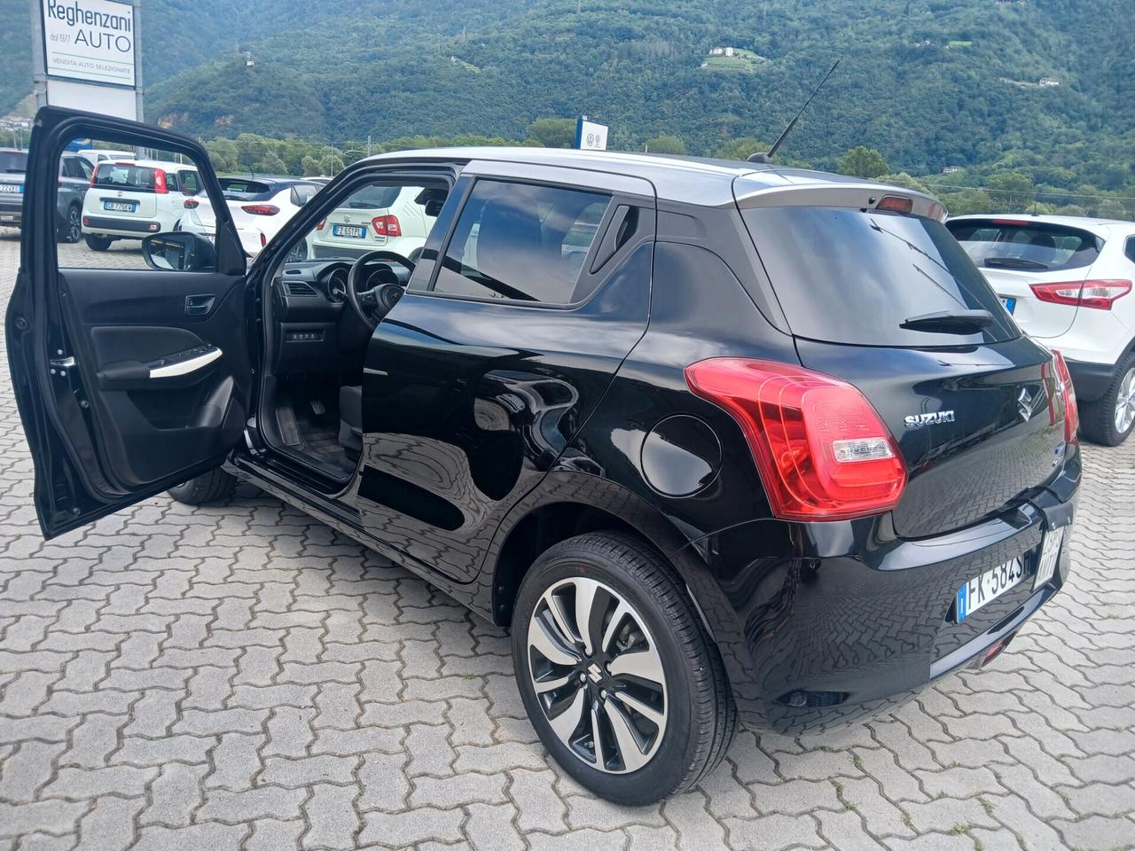 Suzuki Swift 1.2 Hybrid 4WD AllGrip Top