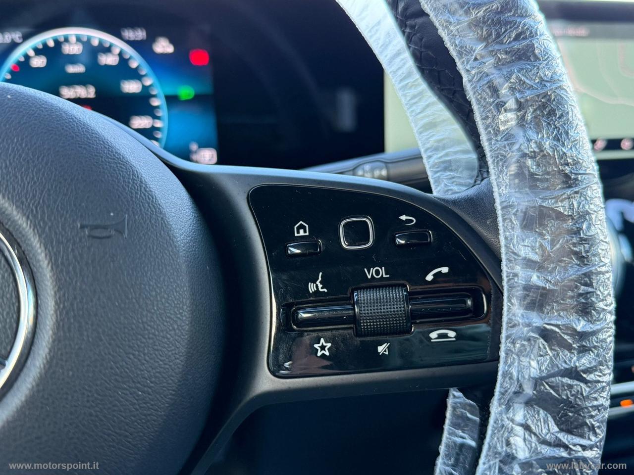 MERCEDES-BENZ GLB 180 d Automatic Business Extra