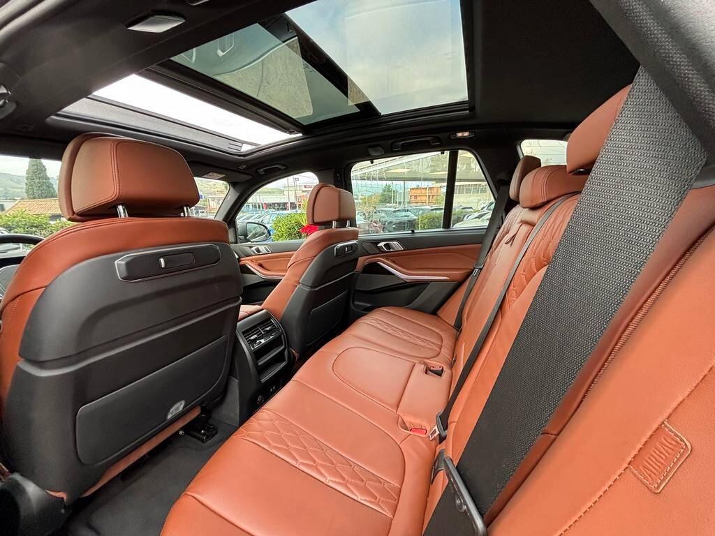 Bmw X5 M xDrive30d 48V Msport 2024/ 29.000 KM IVA ESPOSTA tua a soli 699 Euro al mese