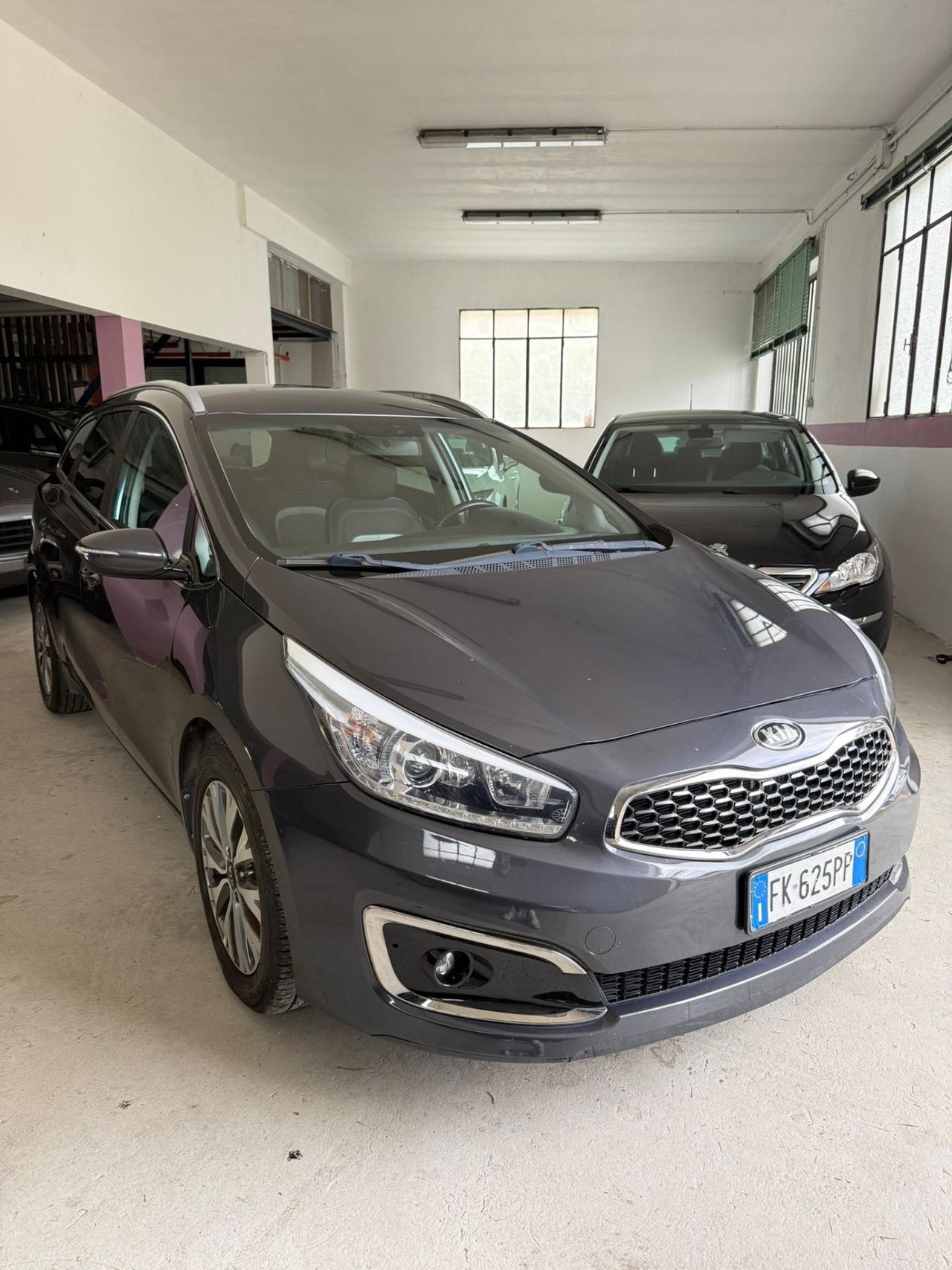 Kia Ceed cee'd 1.6 CRDi 110 CV SW EcoDynamics Business Class