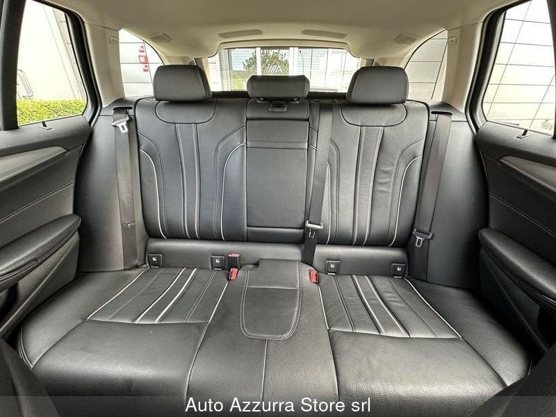 BMW Serie 5 530d Touring Luxury *PACCHETTO LUCI, TAGLIANDI BMW, PROMO AZZURRA*