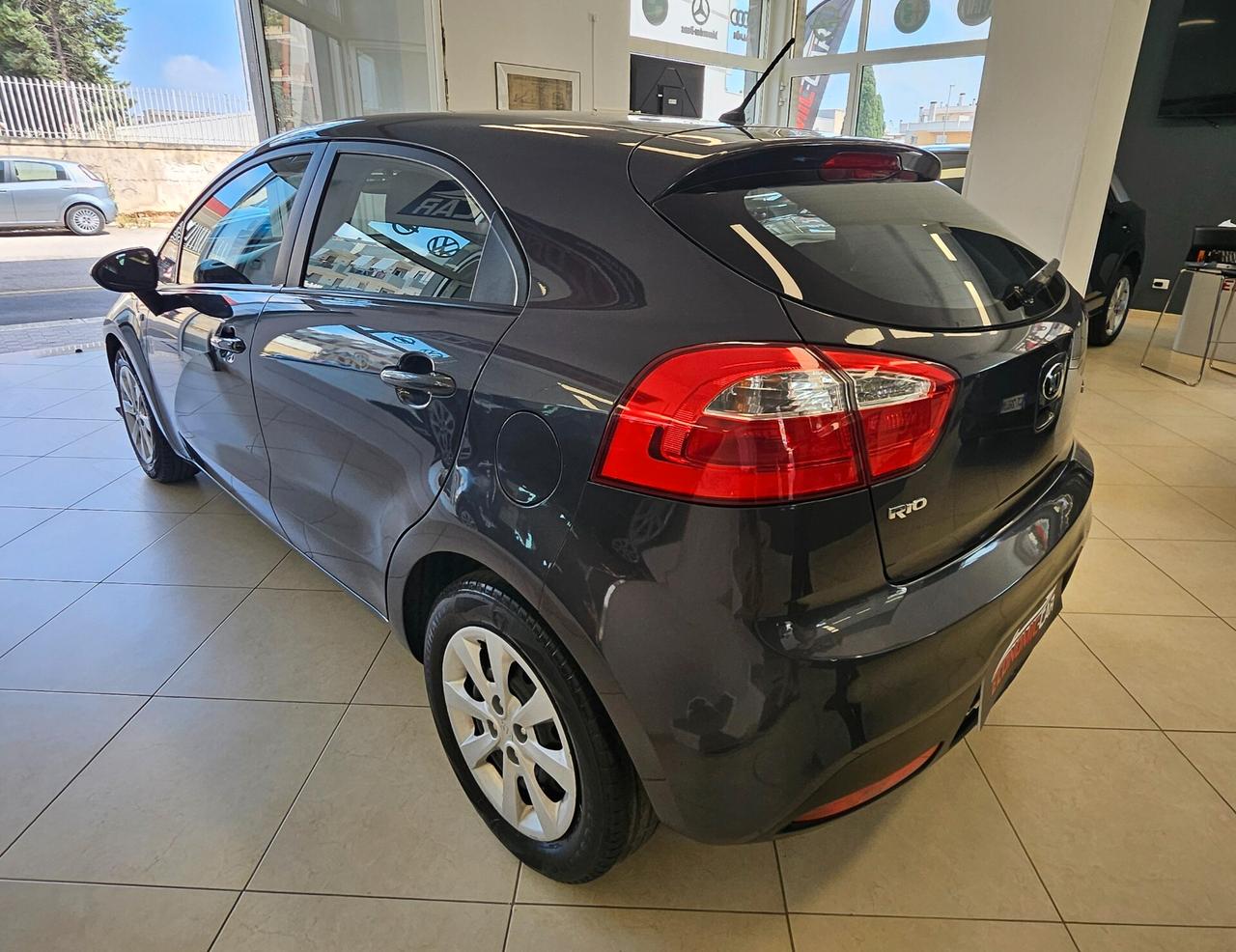 Kia Rio 1.4 CRDi WGT 5p. EX DIESEL NEOPATENTATI