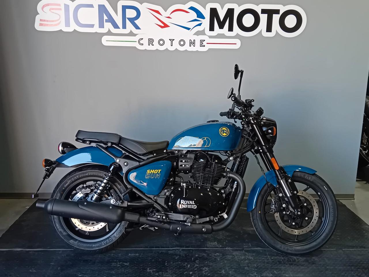 Royal Enfield Shotgun 650 PLASMA BLUE