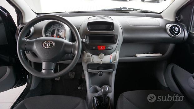 TOYOTA Aygo 1.0 12V VVT-i 5 porte