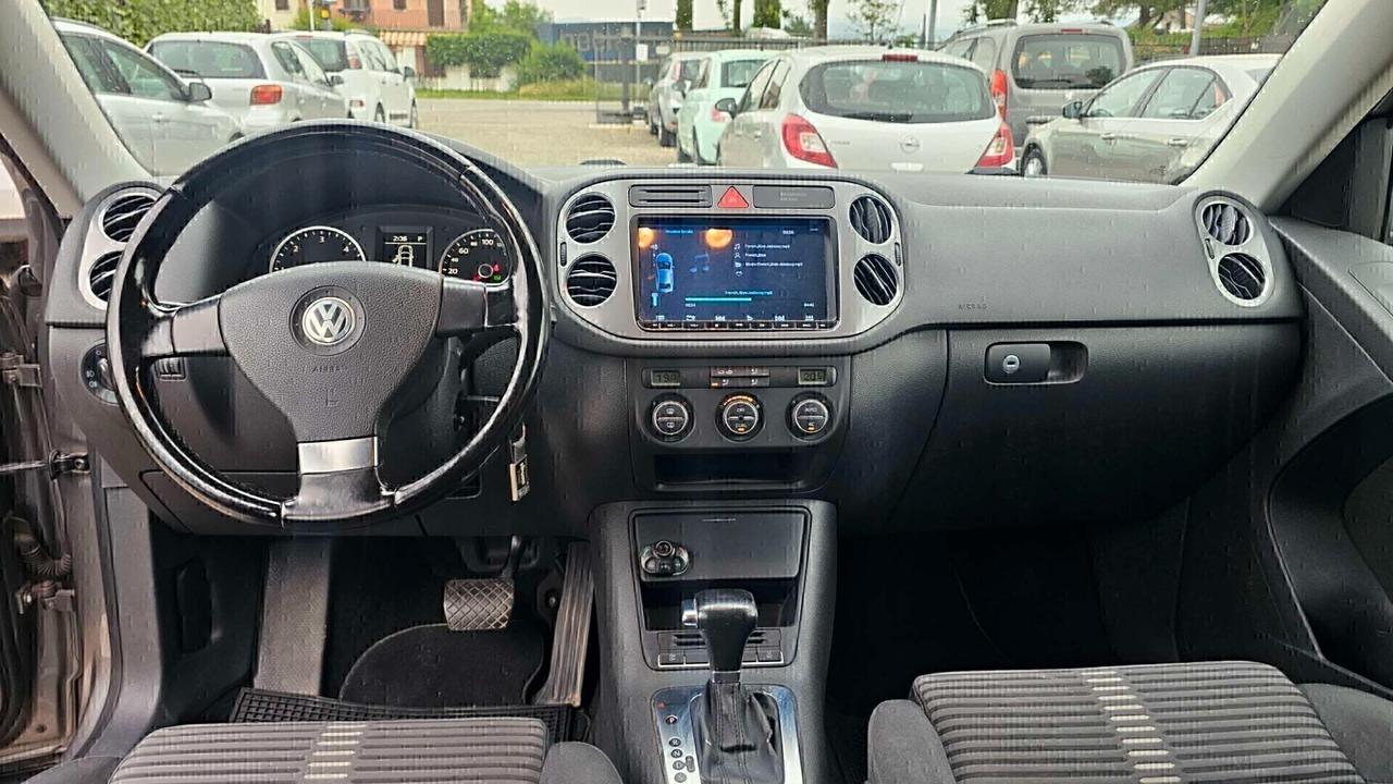 Volkswagen Tiguan 2.0 TDI DPF 4MOTION DSG Sport & Style