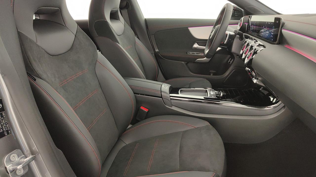 Mercedes-Benz CLA Coupe 200 d AMG Line Advanced Plus auto