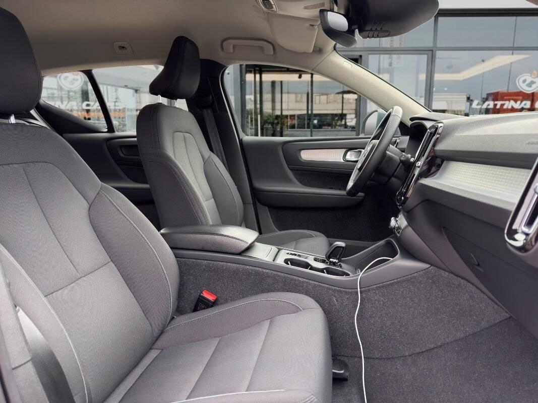 Volvo XC40 1.5 t3 Inscription 163cv auto Con CARPLAY