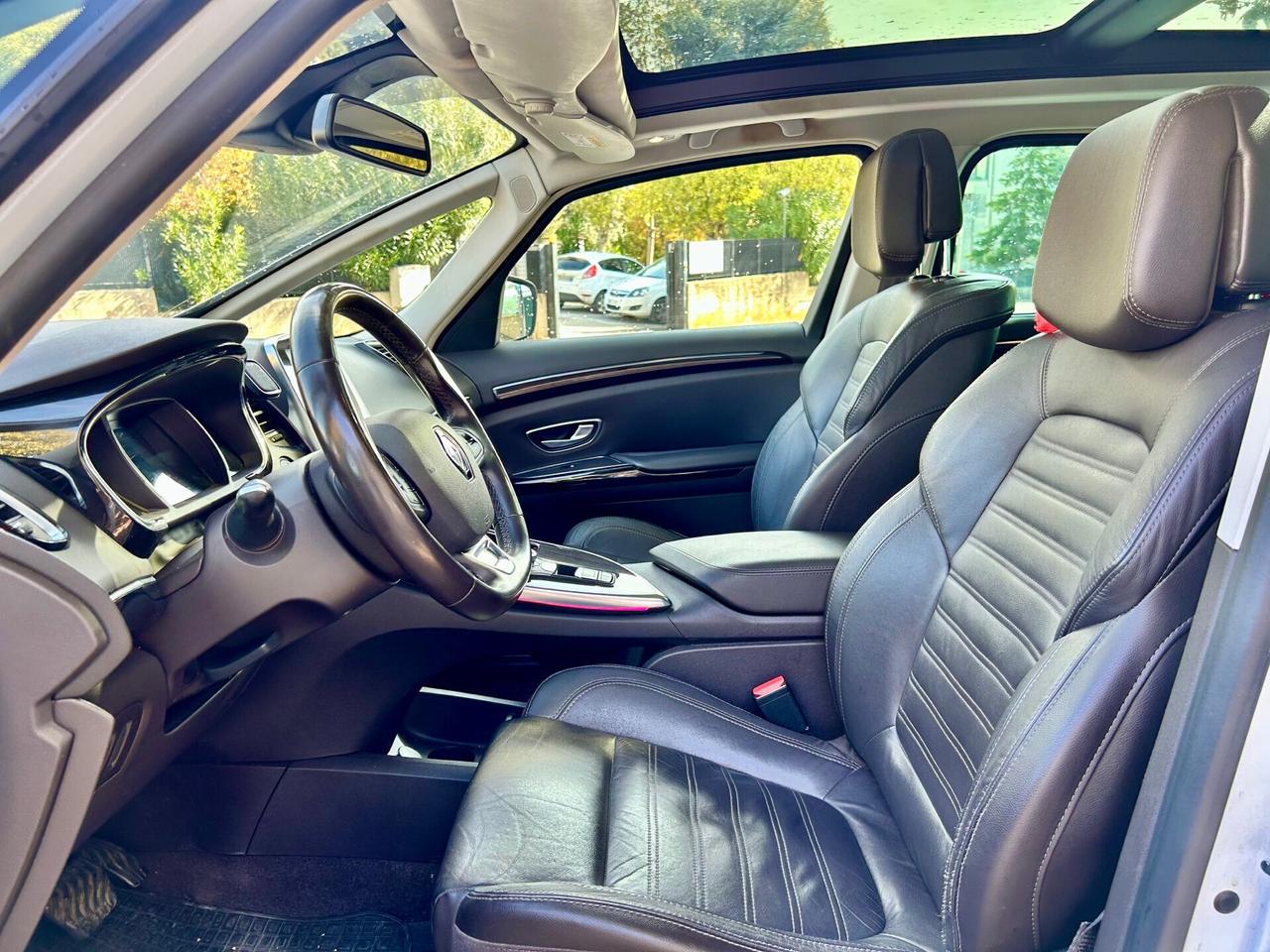 Renault Espace dCi 160CV EDC Energy Initiale Paris 4Control