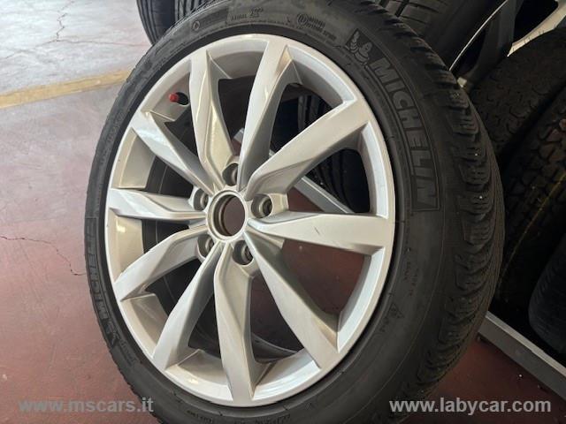 VOLKSWAGEN Golf 1.4 TSI 125 CV DSG 5p. Highline BMT
