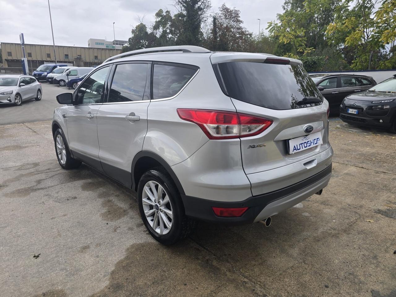 Ford Kuga 2.0 TDCI 120 CV S&S 2WD Titanium