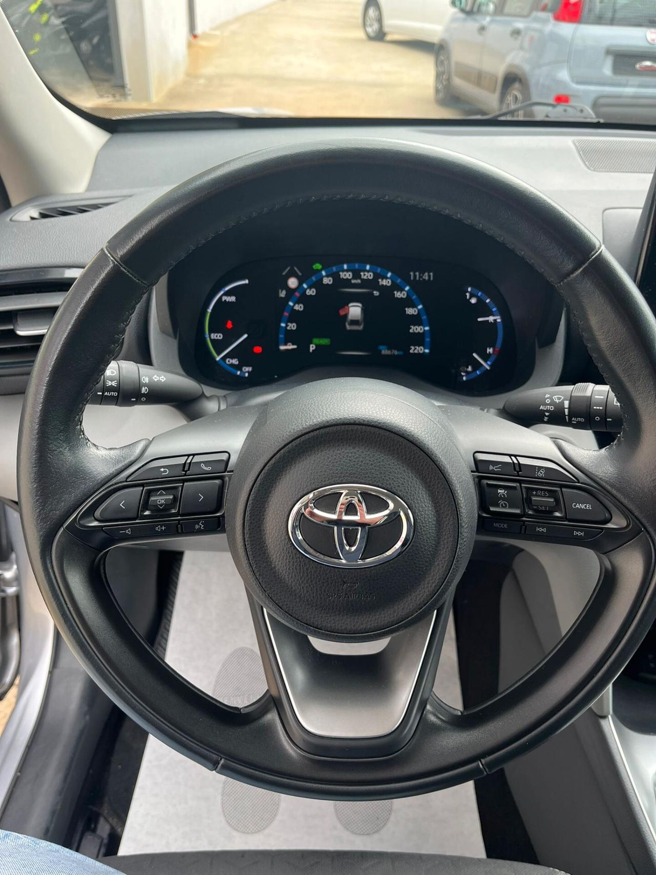 Toyota Yaris Cross 1.5 Hybrid 5p. E-CVT Business