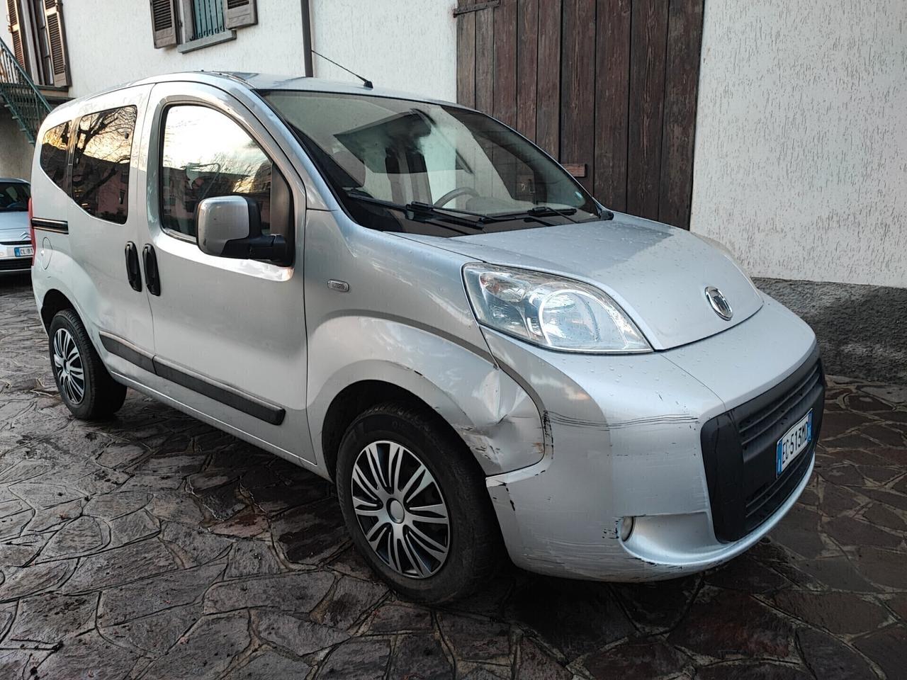 Fiat Qubo 1.3 Mjt 5 posti lavori fatti