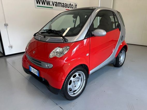 SMART ForTwo 800 coup�� grandstyle cdi