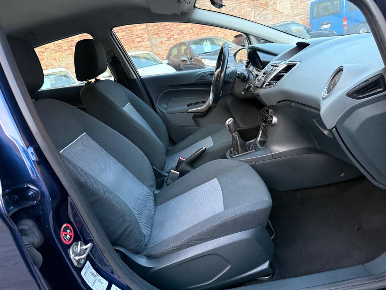 Ford Fiesta 1.4 5P GPL
