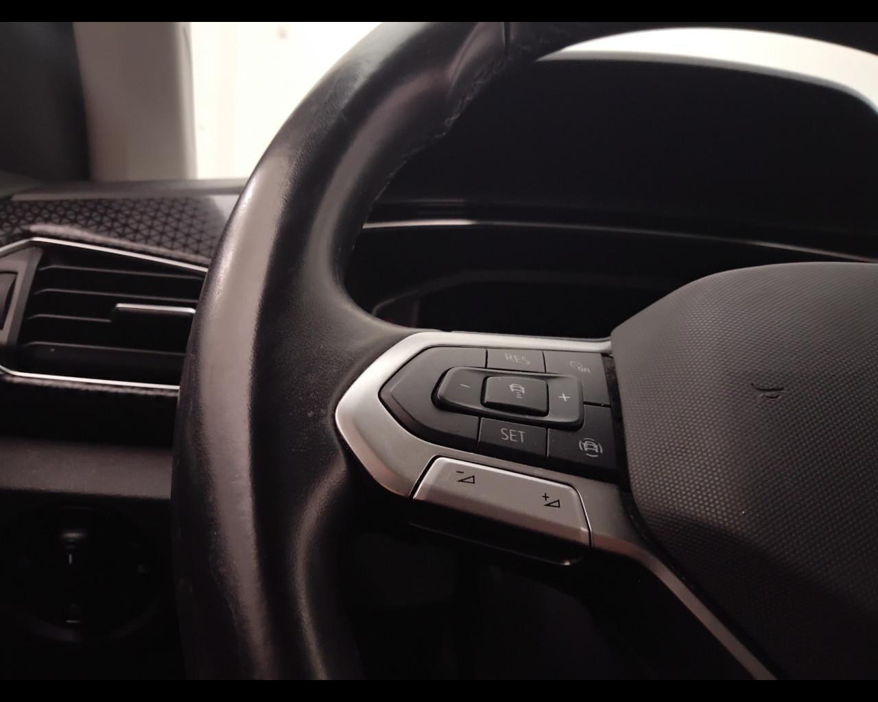 VOLKSWAGEN T-Cross 2019 - T-Cross 1.0 tsi Advanced 110cv