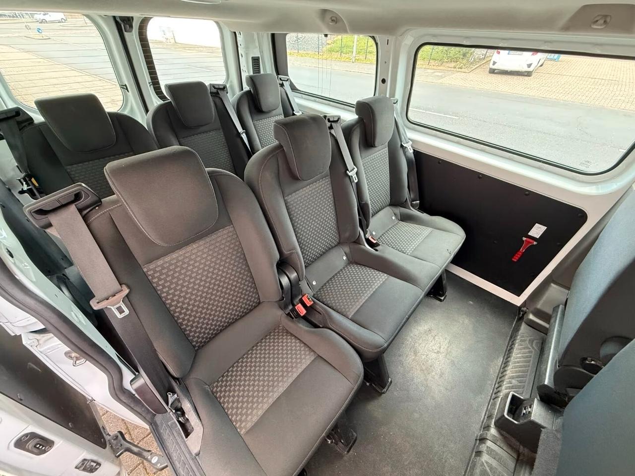 Ford Transit Custom 340 2.0 TDCi 130 PC Combi Trend 9 posti