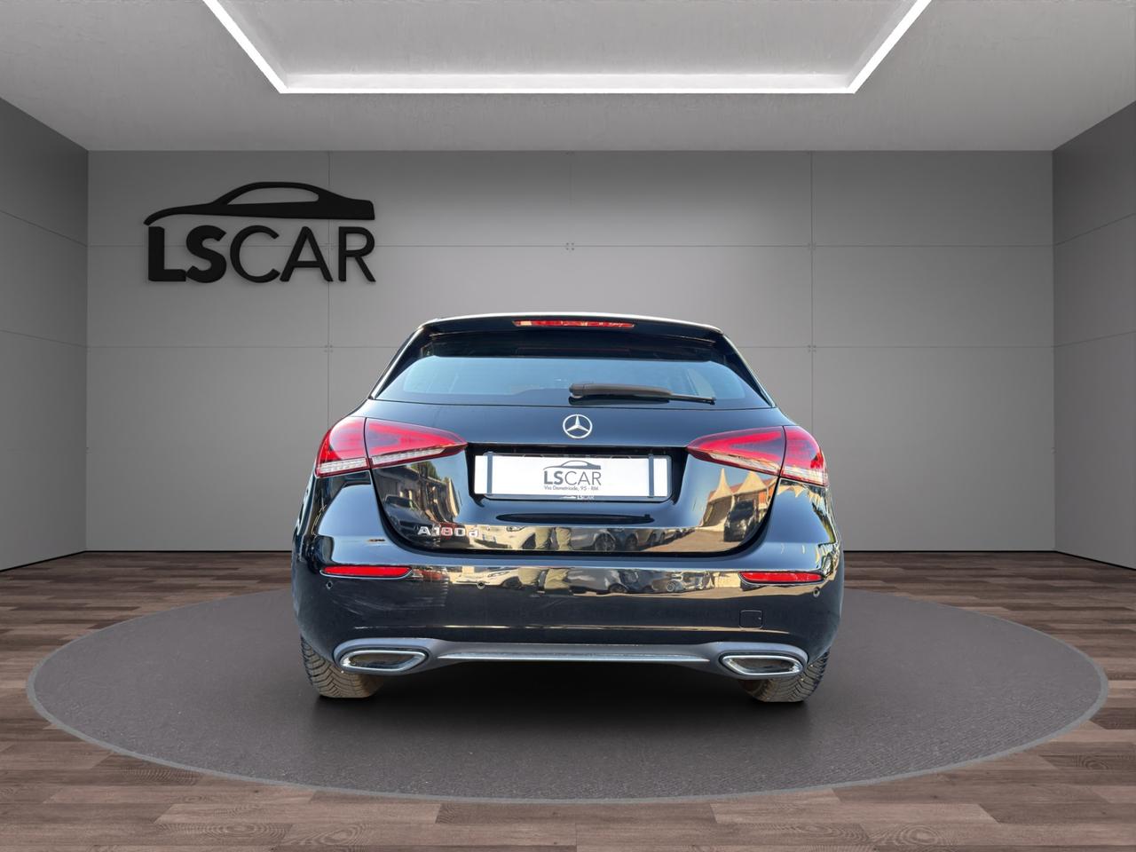 Mercedes A 180 D Business - UNIPRO - PROMO FINANZIAMENTO - PELLE - MBUX - PARK ASSIST