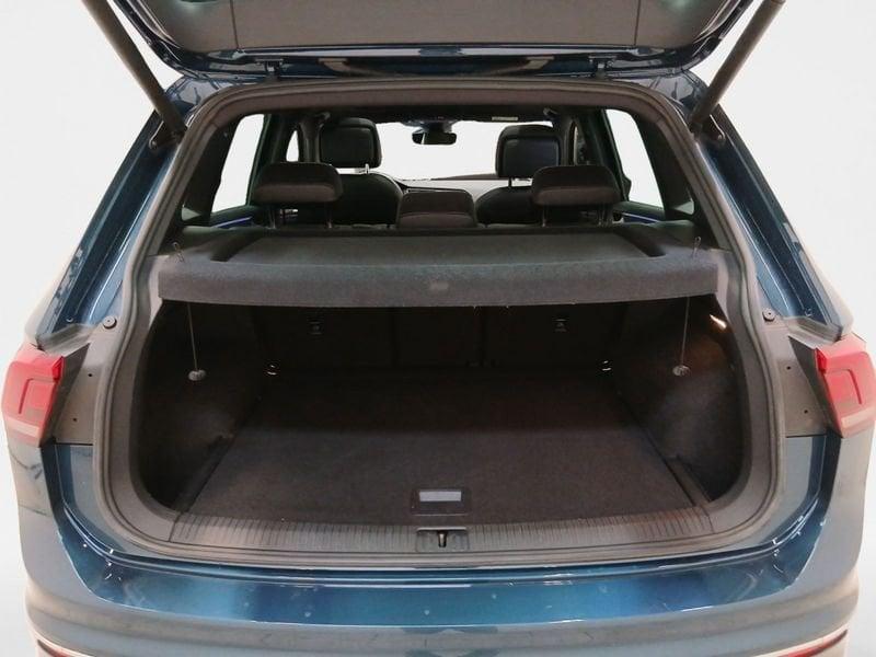 Volkswagen Tiguan 2.0 tdi R-Line 4motion 150cv dsg