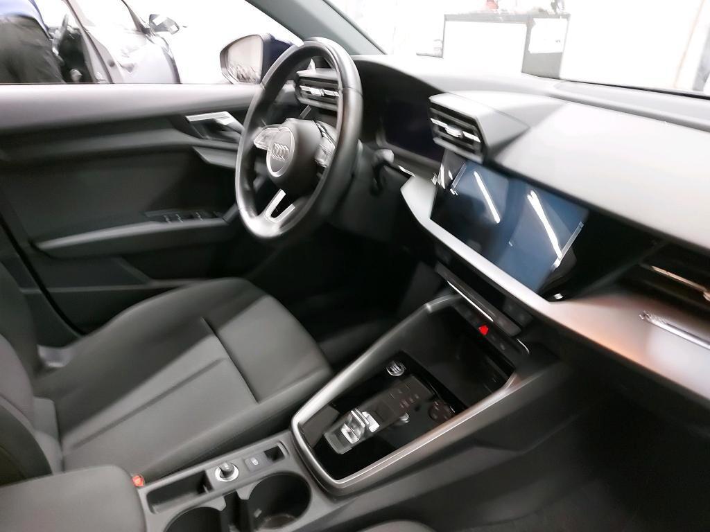 Audi A3 SPB 30 g-tron S tronic Business Advanced