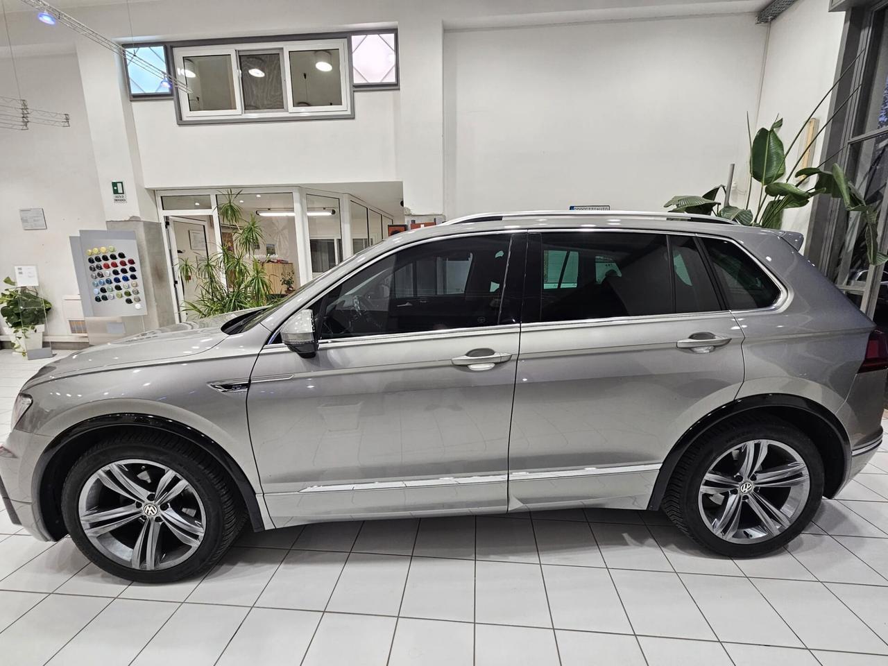 Volkswagen Tiguan 1.6 TDI R-Line