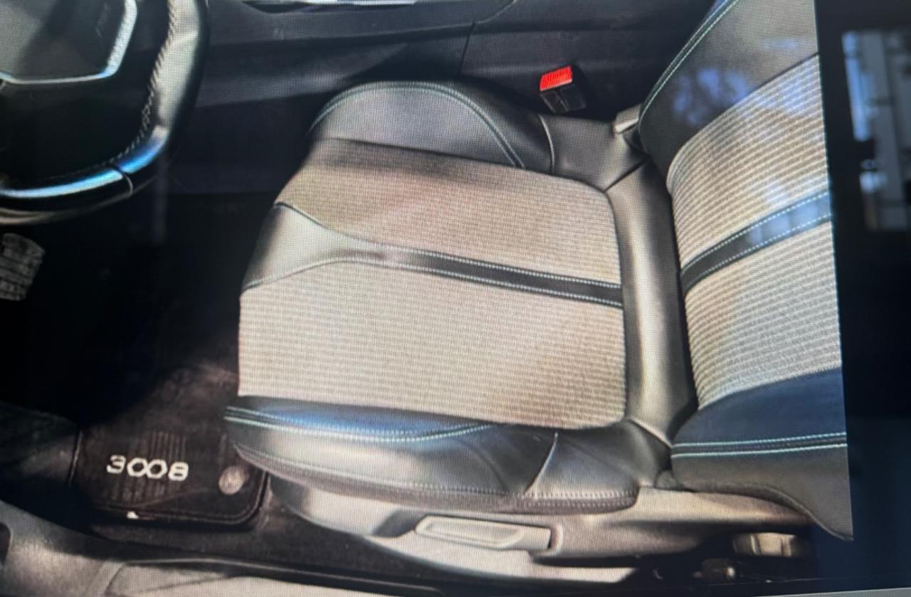 Peugeot 3008 BlueHDi 130 CV Allure Pack