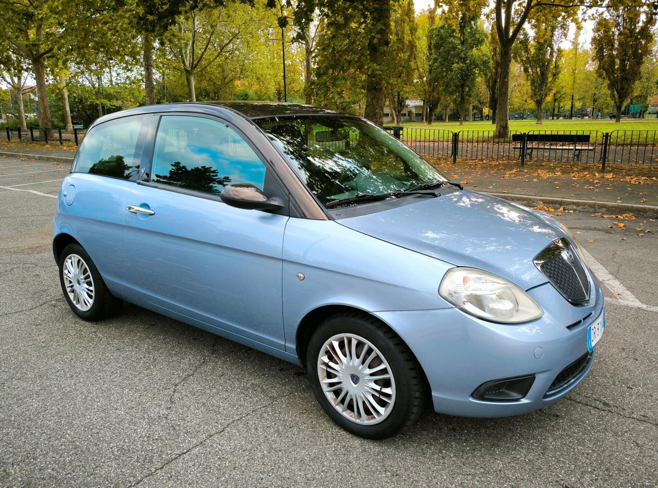 Lancia Ypsilon 1.2 Versus NEOPATENTATI