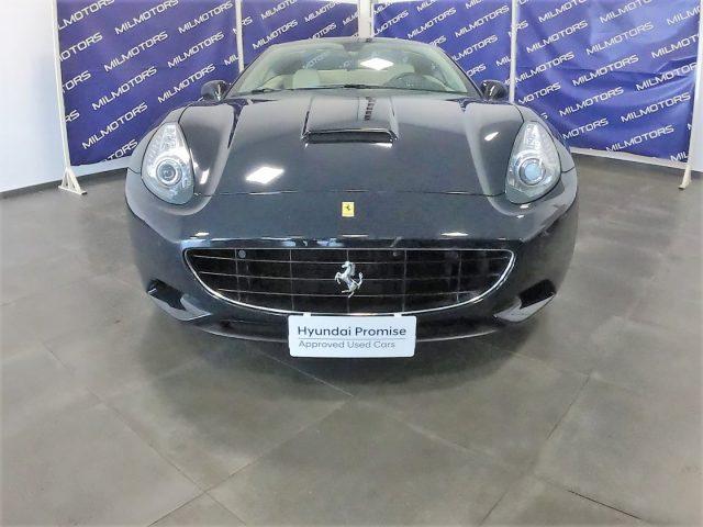 FERRARI California DCT