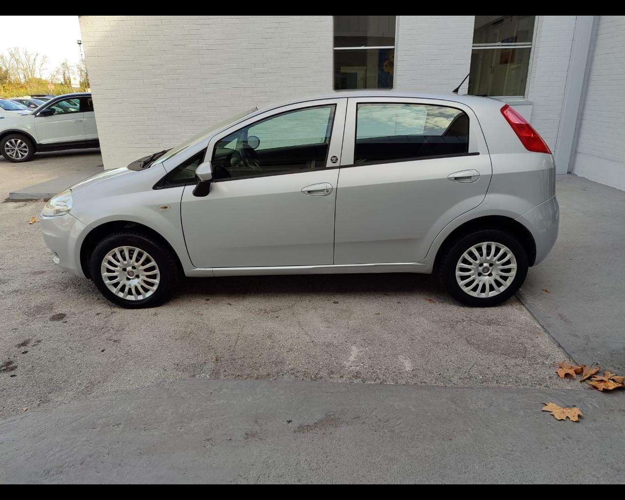 FIAT Grande Punto - Grande Punto 1.4 5 porte Actual Natural Power
