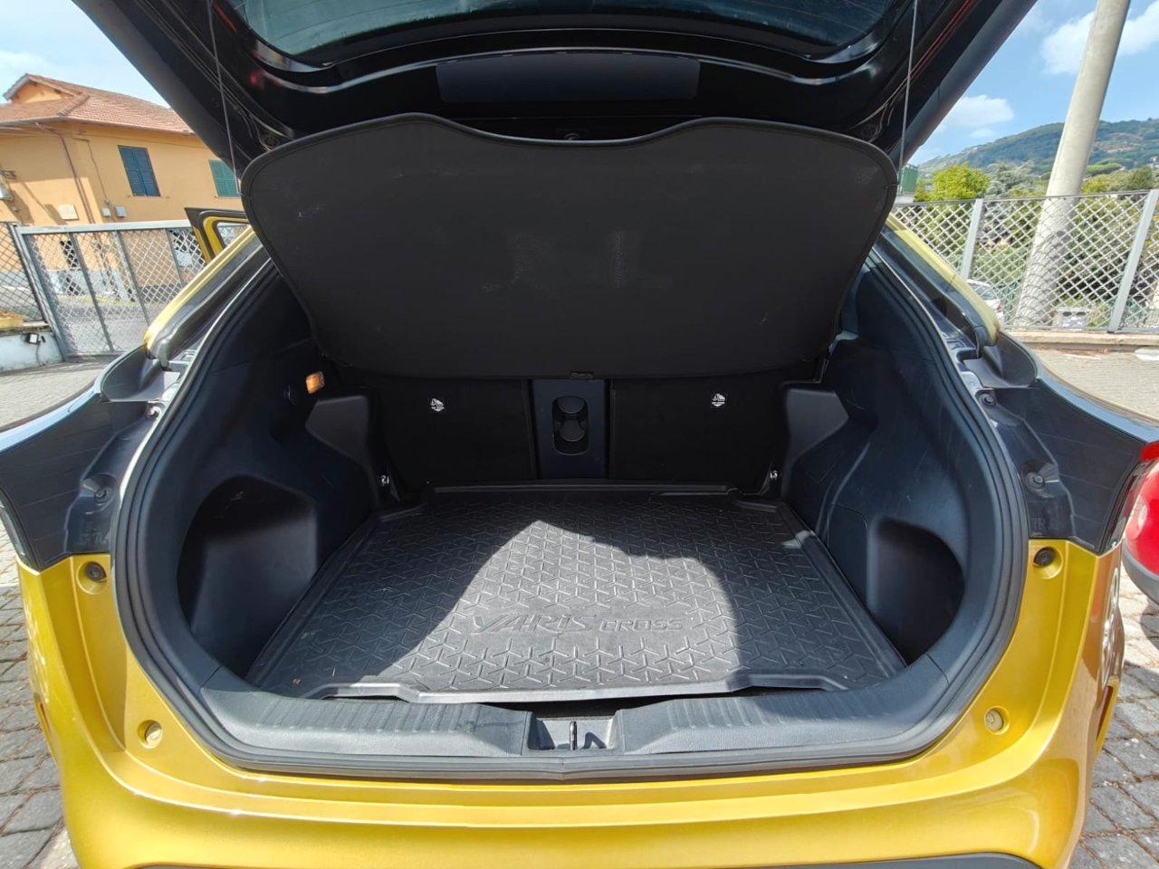 Toyota Yaris Cross 1.5h Premiere fwd 116cv e-cvt