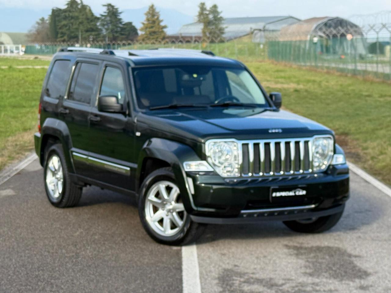 Jeep Cherokee 2.8 CRD Limited Auto UNIPRO