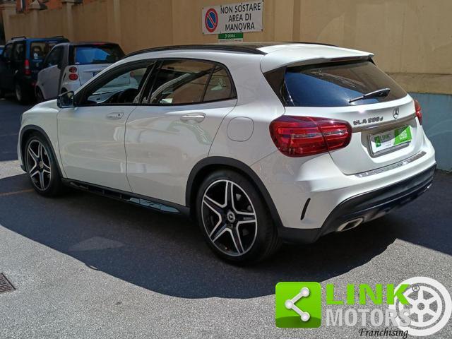 MERCEDES-BENZ GLA 200 d Automatic 4Matic Premium