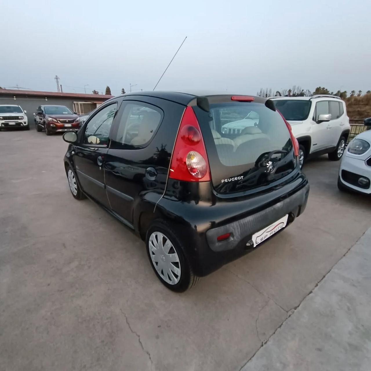 Peugeot 107 1.4 HDi VISTA E PIACIUTA