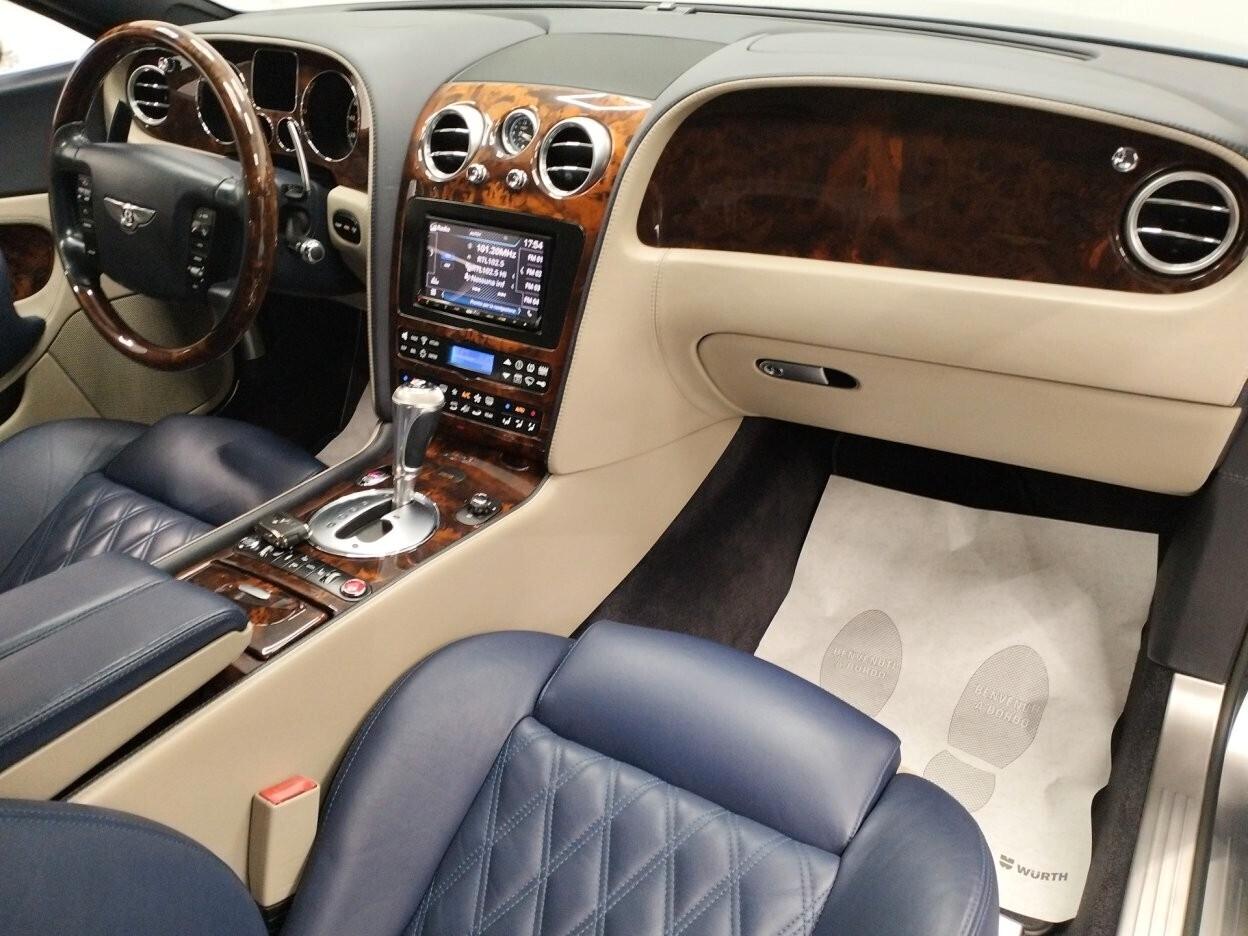 Bentley Continental GT 6.0 W12