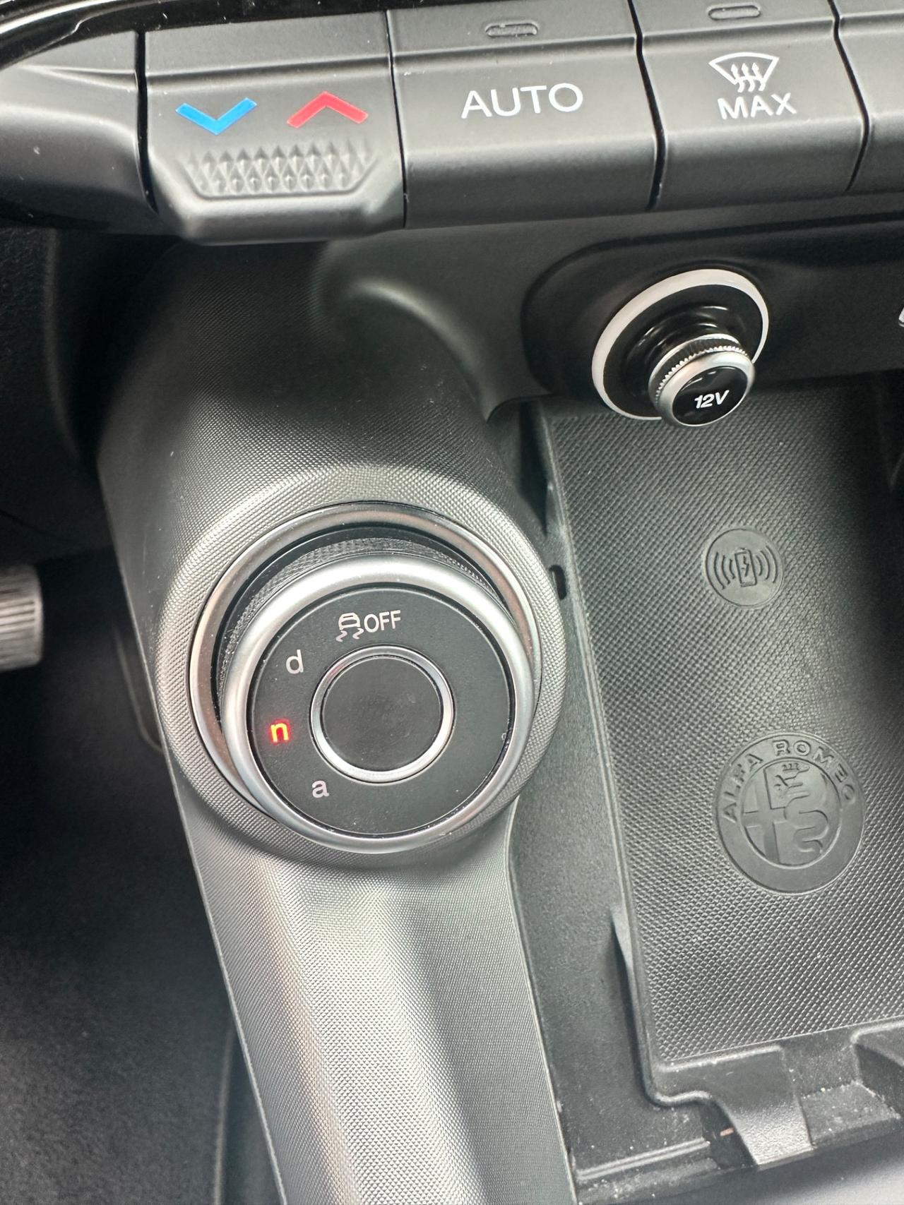 Alfa Romeo Tonale 1.6 diesel 130 CV TCT6 Ti