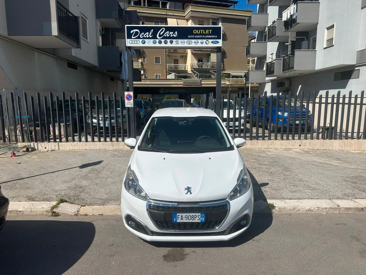 Peugeot 208 1.4 HDi 68 CV 5 porte Access