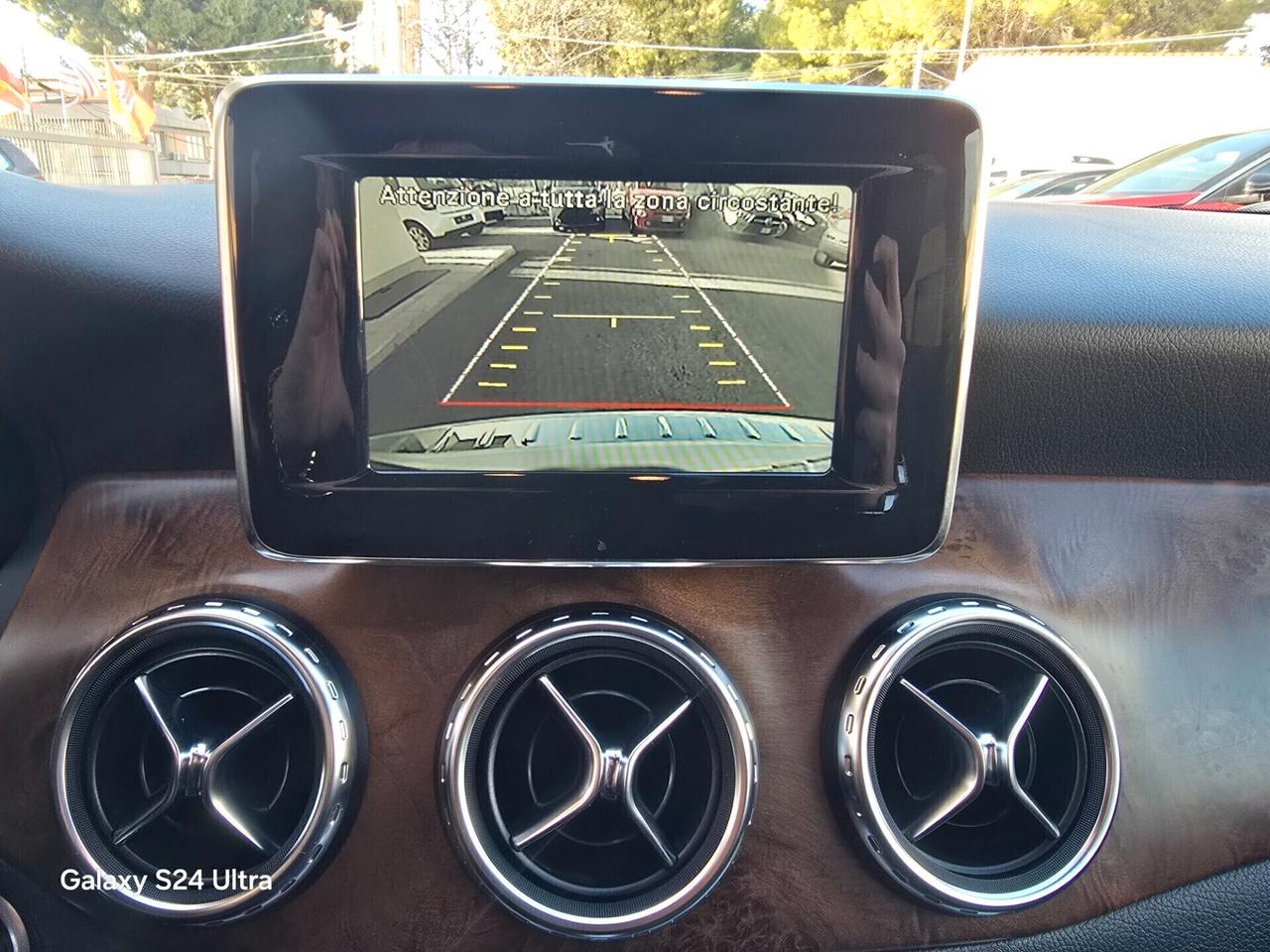 Mercedes-benz GLA 220 CDI Automatic Premium