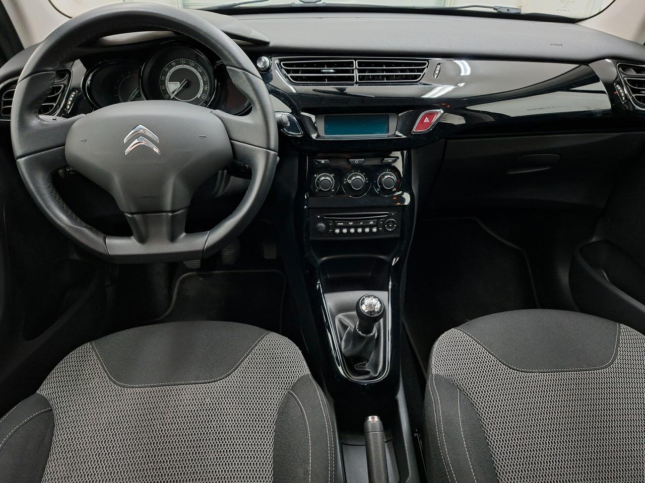 Citroen C3 1.2 VTi 82cv Vanity Fair 10