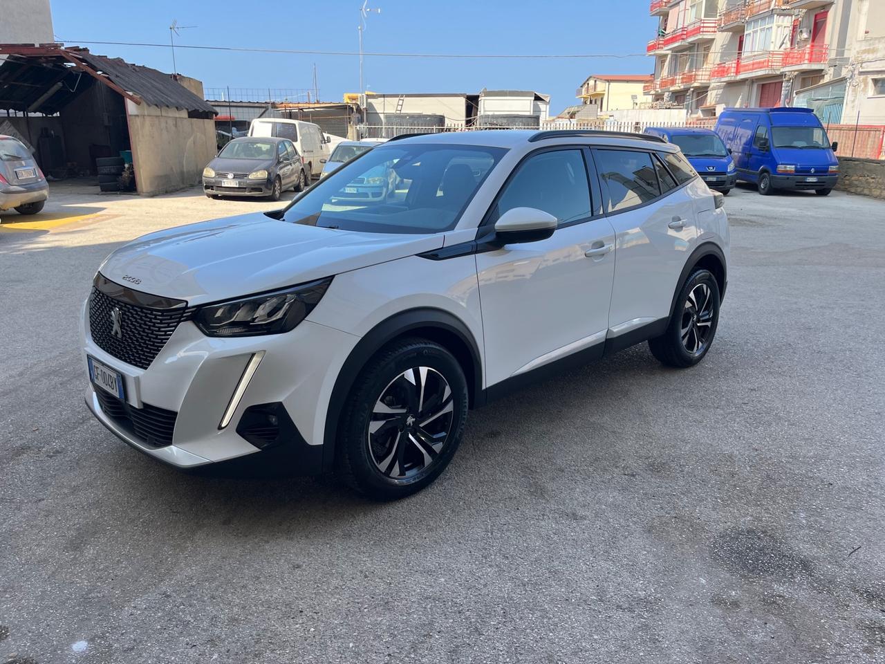 Peugeot 2008 BlueHDi 110 S&S Allure Pack