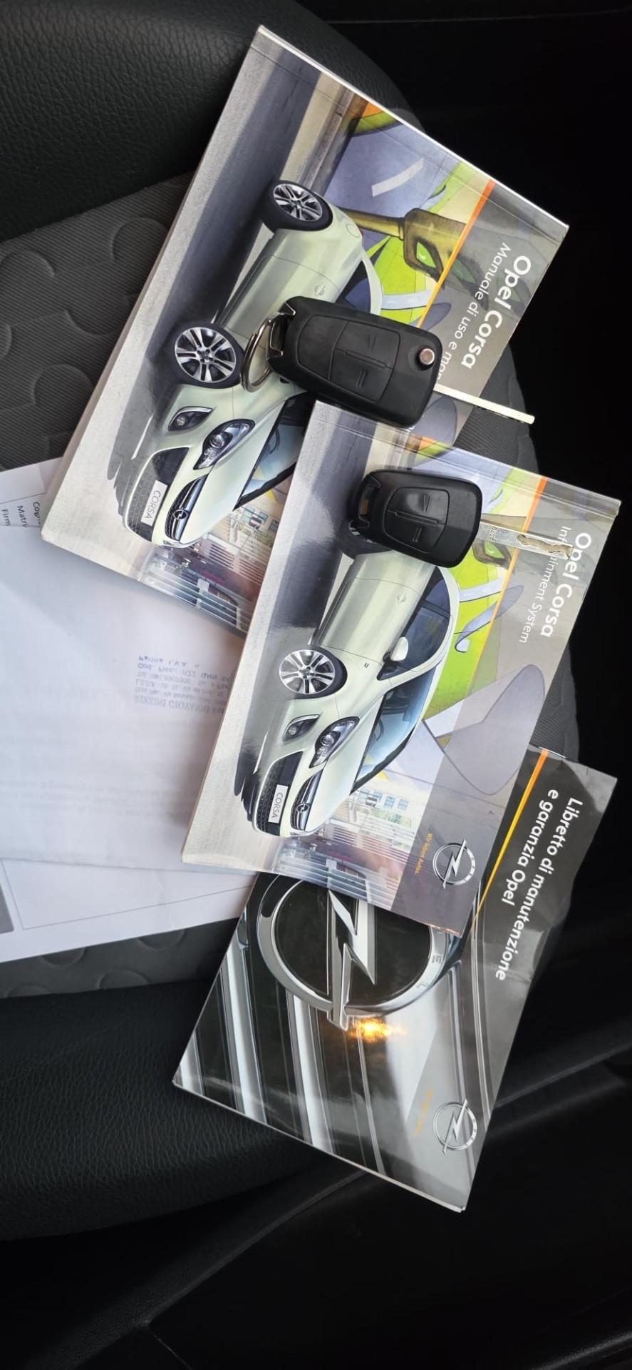 Opel Corsa 1.2 85CV 5 porte GPL-TECH Elective