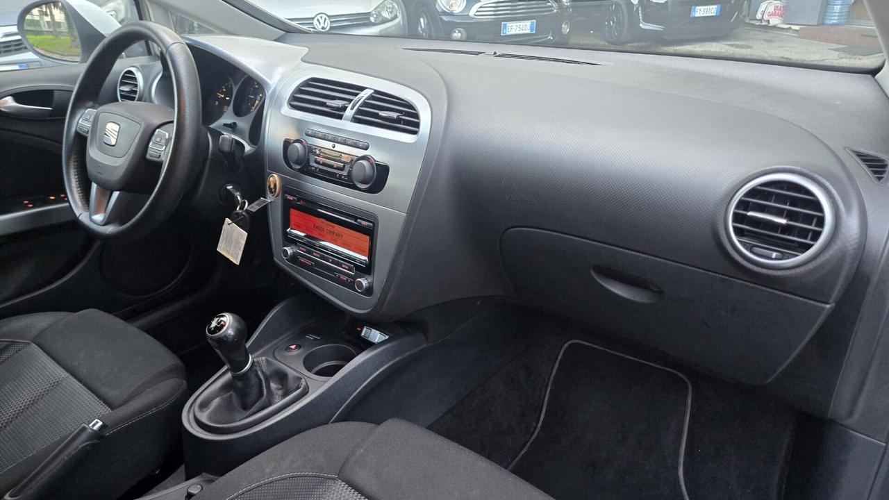 Seat Leon 1.6 TDI Copa x Neopatentati