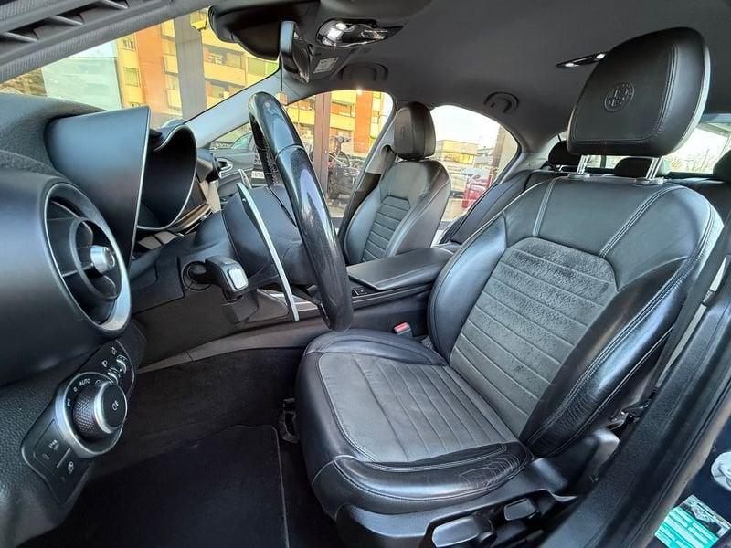 Alfa Romeo Giulia Giulia 2.2 Turbodiesel 180 CV AT8 Super